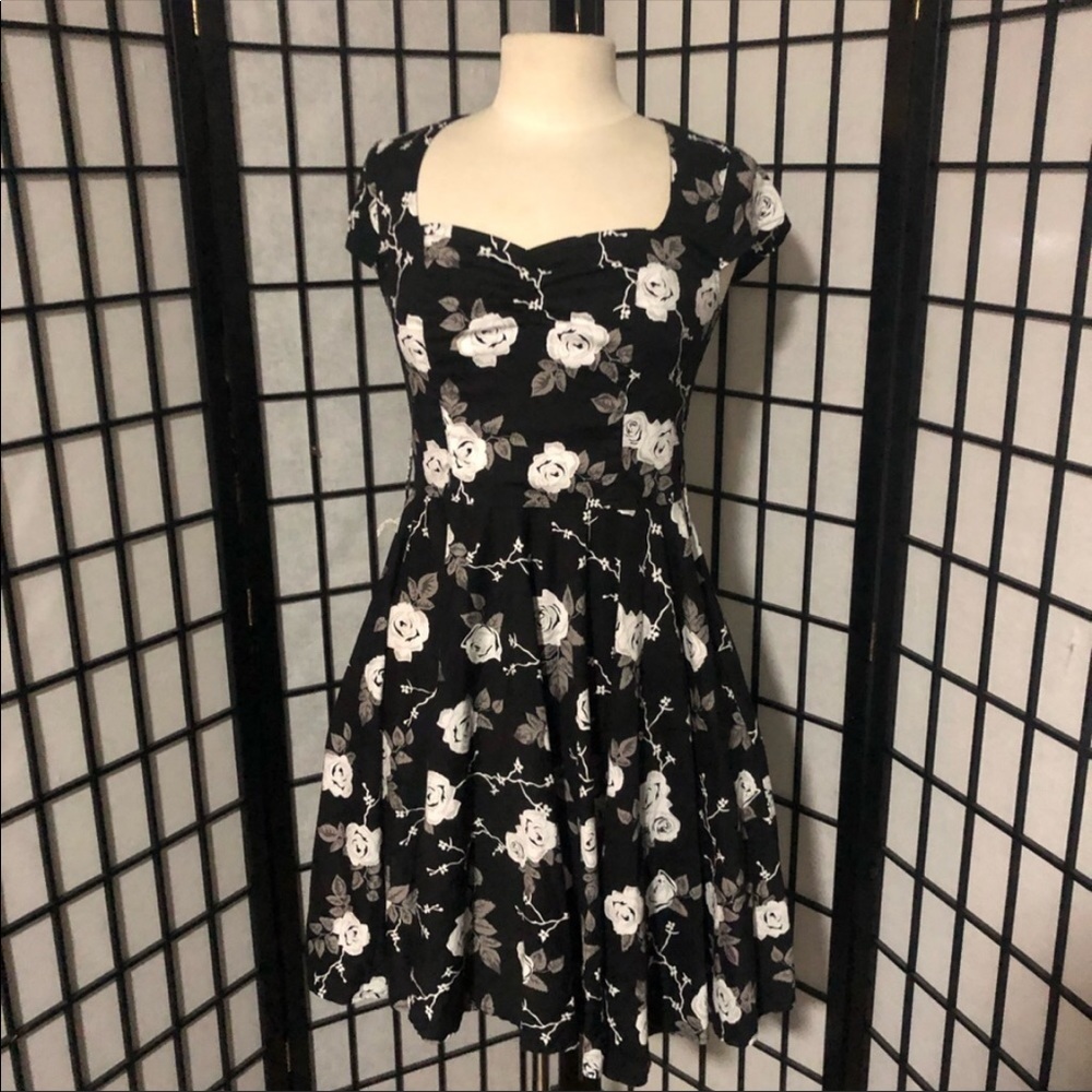 Hell Bunny Vixen 50’a Dress